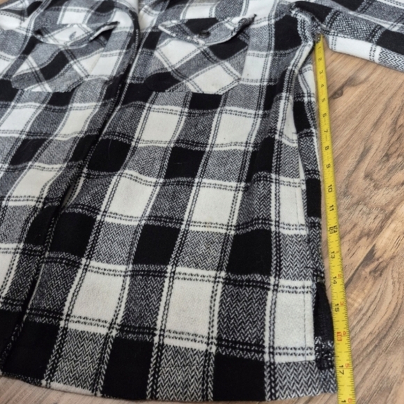 Northern Reflections Shacket Womens Size M - Picture 6 of 7